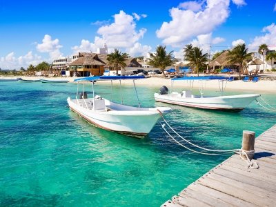 Vista panorámica de Chiquila, Riviera Maya - destino ideal para su traslado privado